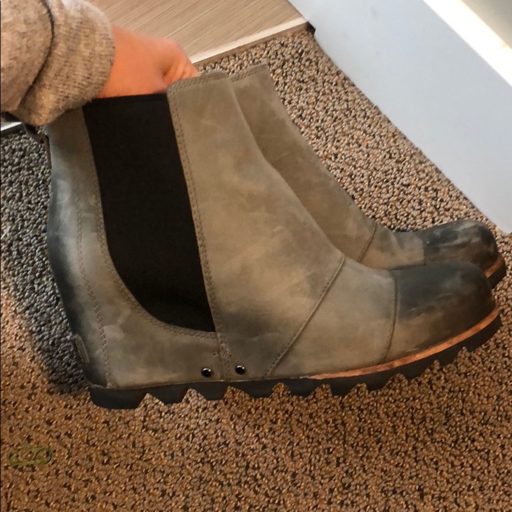Sorel wedge